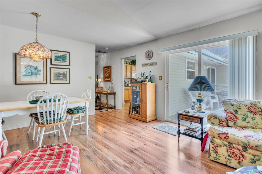 Sunken Pond Estates. 55+ Community in Riverhead. PLEASE NOTE: - photo 9