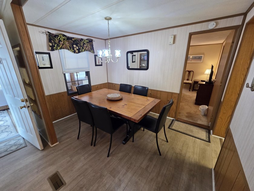 NEW LISTING ALERT. Very spacious 3 bedroom and 2 bath property - photo 16