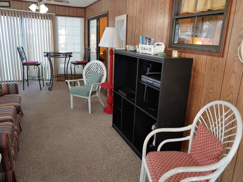 NEW LISTING ALERT. Very spacious 3 bedroom and 2 bath property - photo 25