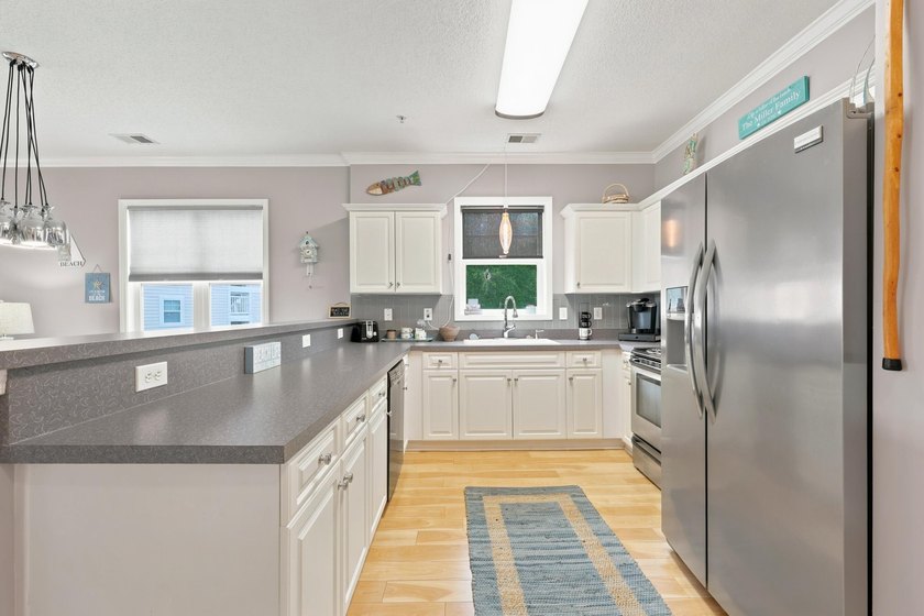Discover the perfect blend of style, comfort, and convenience in - photo 10