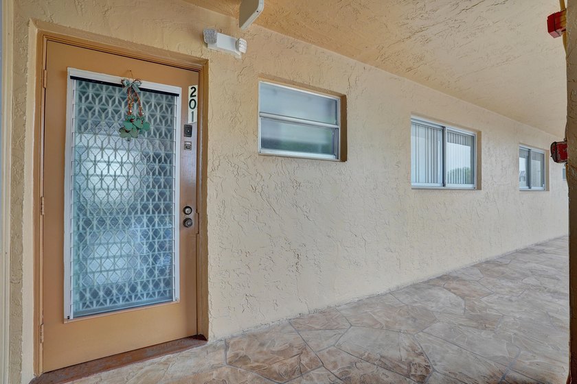 Rare &amp; Beautifully Updated 2/2 Offers More Than Any Other Unit! - photo 2
