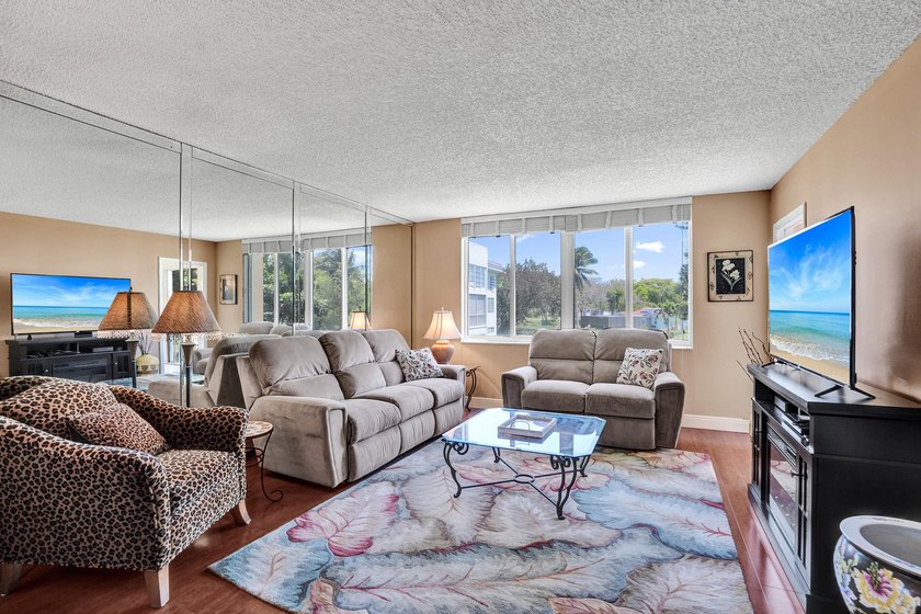 Rare &amp; Beautifully Updated 2/2 Offers More Than Any Other Unit! - photo 10