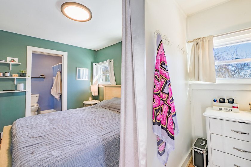 This is the one buyers are constantly searching for and rarely - photo 20