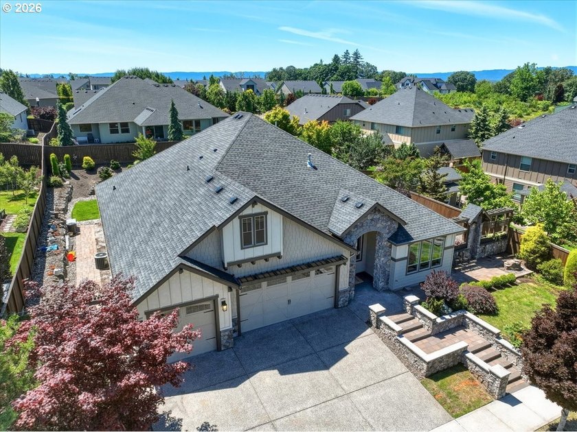 Beautifully appointed Pacific Lifestyle home featuring 3 - photo 23