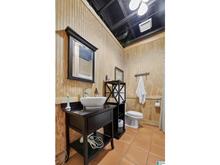 Experience refined lakefront living in this exceptional log - photo 29