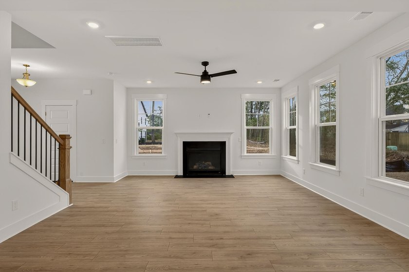 The Ellis is your chance to own a stunning 4-bedroom, 2.5 bath - photo 4