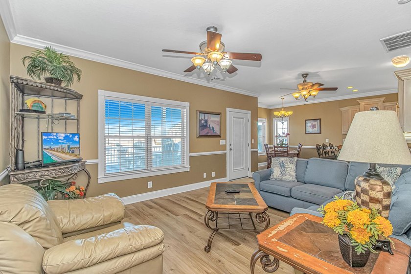 This LAKE FRONT 5 bedroom 3.5 bath raised beach house with - photo 7