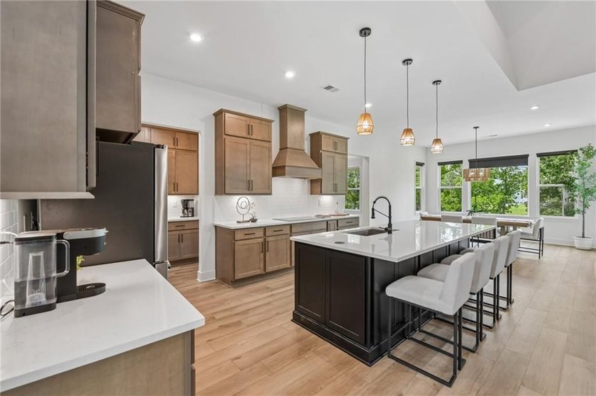 Rare lakefront opportunity in Twin Lakes featuring stunning lake - photo 14