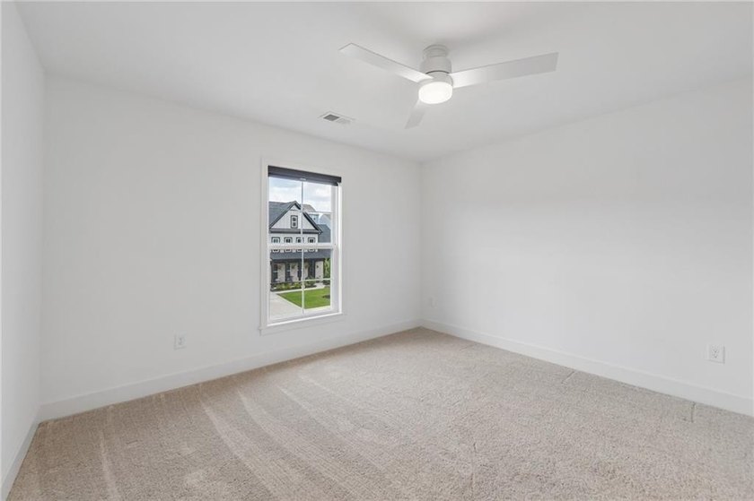Rare lakefront opportunity in Twin Lakes featuring stunning lake - photo 32