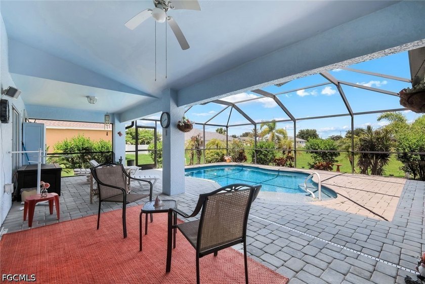 Beautifully maintained 3-bedroom, 2-bath pool home offering over - photo 22