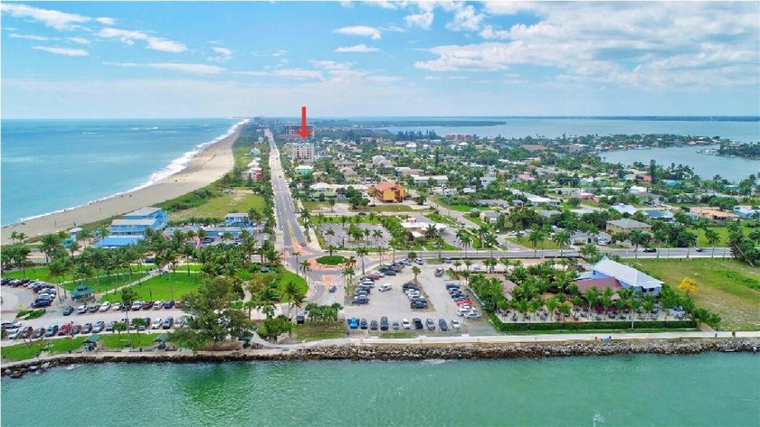 DIRECT OCEAN VIEWS! Stunning turquoise ocean views from this 6th - photo 4