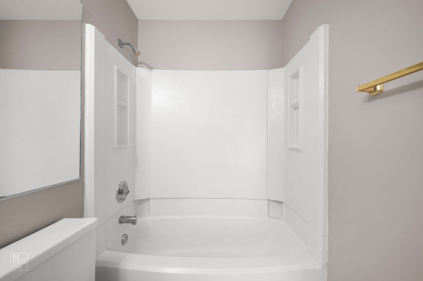 Great opportunity to own in the popular Spring Lake Community! - photo 5