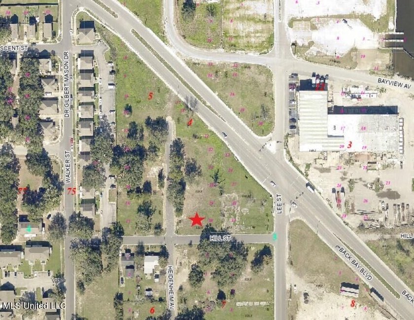Corner Lot in a convenient location near Biloxi Back Bay - photo 3