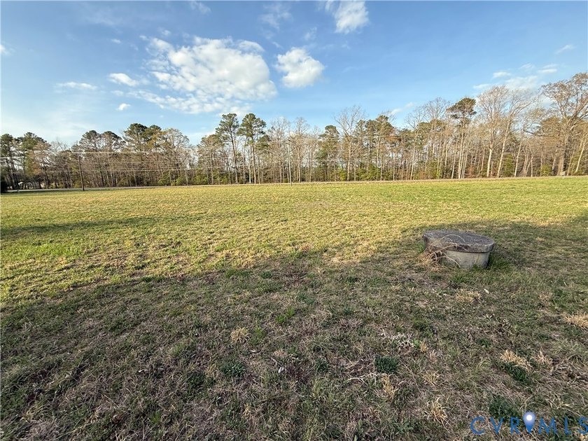Prime 4.93-Acre Commercial Development Opportunity! BUILD IT AND - photo 10