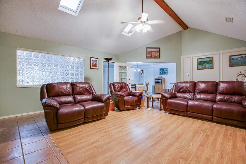 WOW!!! Spacious 4BR/2BA home located on a beautiful tree lined - photo 13