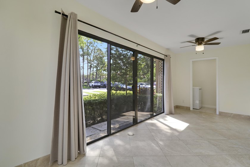 Welcome home to the tranquil community of Dunbar Woods, nestled - photo 19