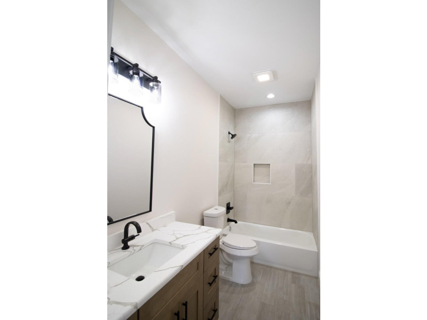Stunning New Construction by Deluxe Custom Homes! This gorgeous - photo 14