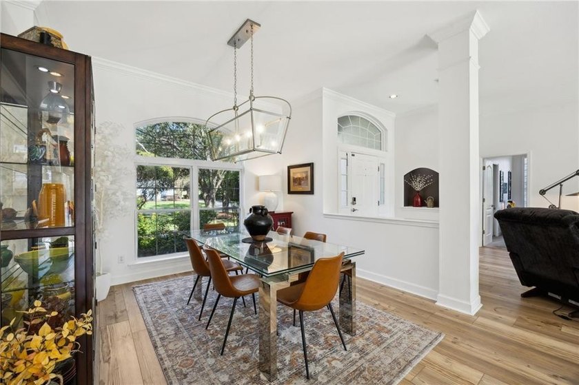 THIS BEAUTIFULLY UPDATED THREE-BEDROOM HOME IN OSPREY COVE IS - photo 15