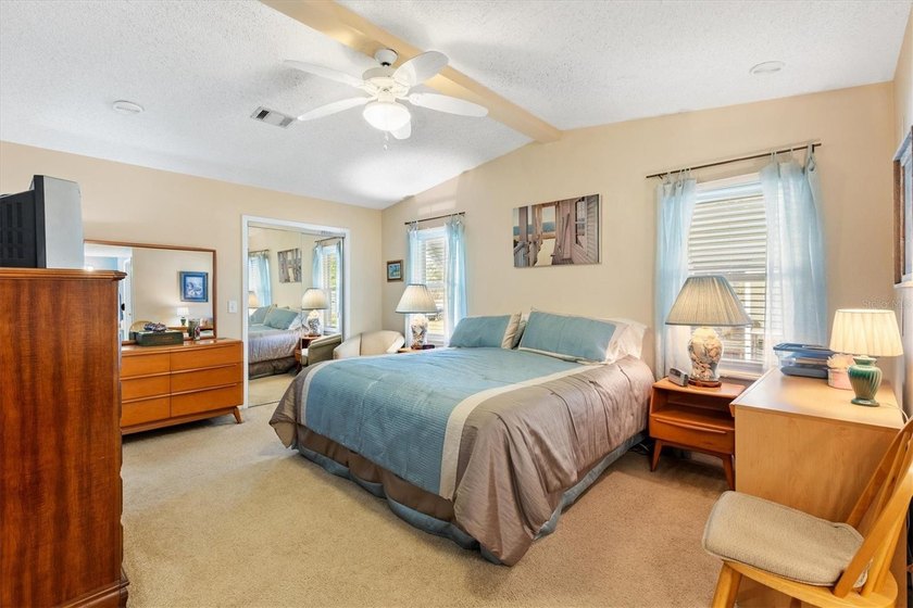 2/2 Manufactured home on a corner lot in the Village of Silver - photo 17