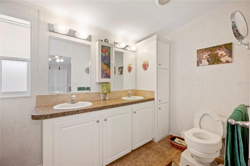 THIS HOME QUALIFIES FOR 100% FINANCING (No PMI and No Income - photo 18