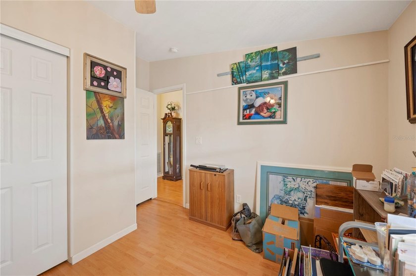 THIS HOME QUALIFIES FOR 100% FINANCING (No PMI and No Income - photo 20