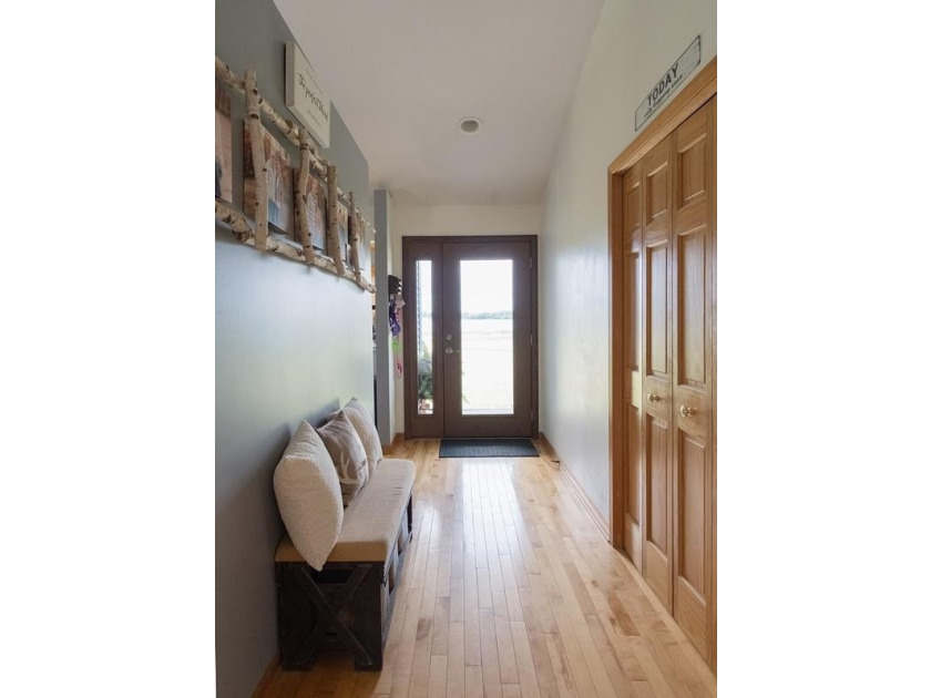 Rare opportunity to own a one-of-a-kind property with frontage - photo 20