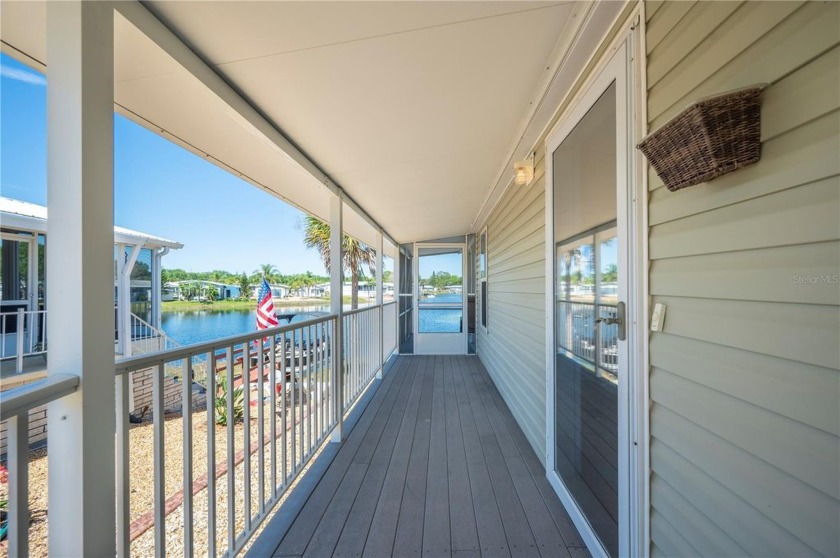 THIS HOME QUALIFIES FOR 100% FINANCING (No PMI and No Income - photo 26