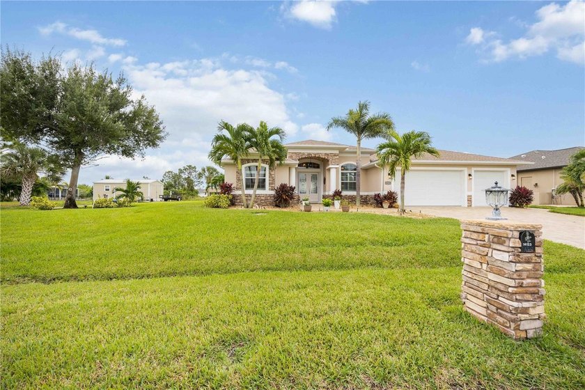 Under contract-accepting backup offers. WHOA!! DOUBLE WATERFRONT - photo 8
