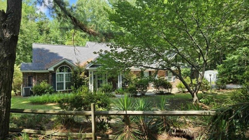Escape the cookie cutter subdivisions and step into a private - photo 3