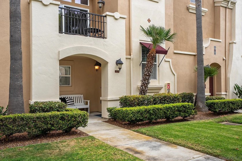 Experience serene living in this beautifully upgraded 3-bedroom - photo 2
