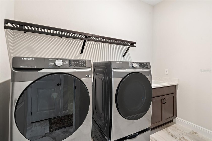 LUXURY LIFESTYLE TENANT OCCUPIED INVESTMENT OPPORTUNITY - photo 8
