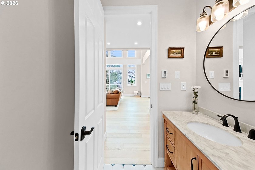 Contemporary coastal luxury awaits in this exceptional - photo 19