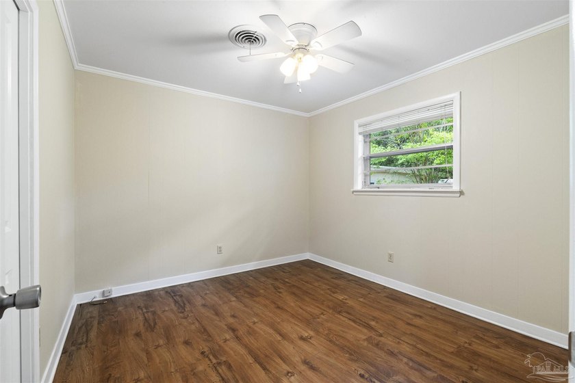 Welcome to 5906 Walton Street, a beautifully maintained - photo 24