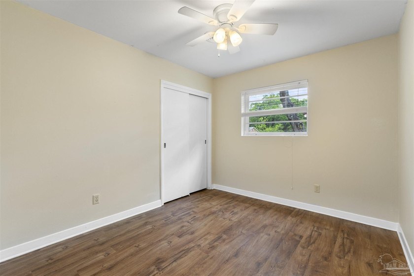 Welcome to 5906 Walton Street, a beautifully maintained - photo 26
