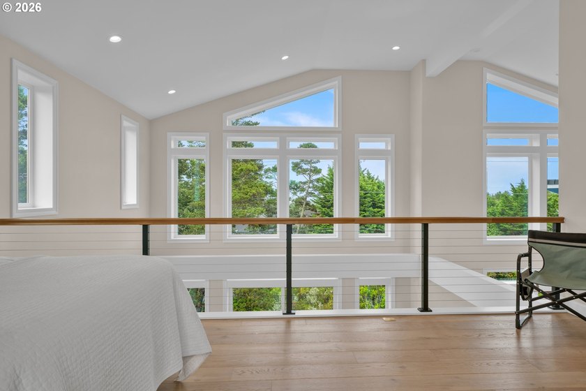 Contemporary coastal luxury awaits in this exceptional - photo 26