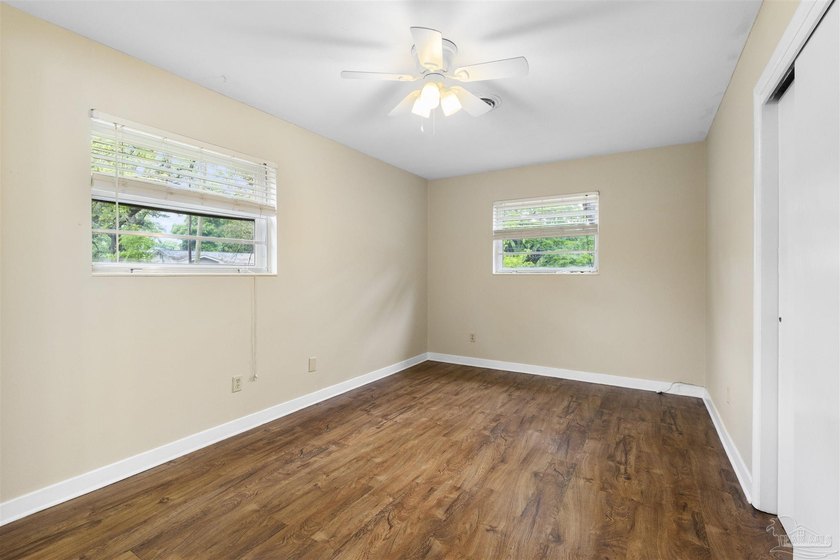 Welcome to 5906 Walton Street, a beautifully maintained - photo 30