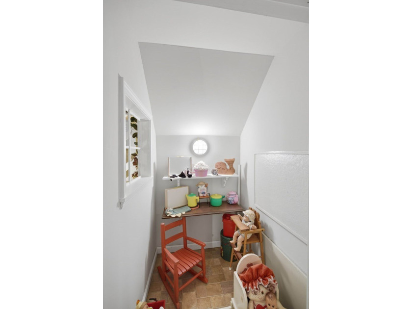 Just three minutes from Big Canoe's North Gate and located in - photo 33