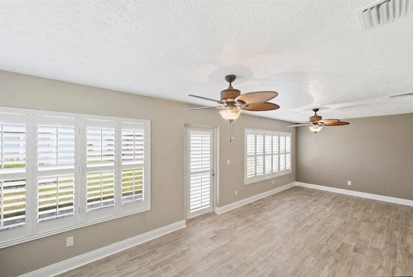 Welcome home to this impeccably kept home in a 55+ gated - photo 20