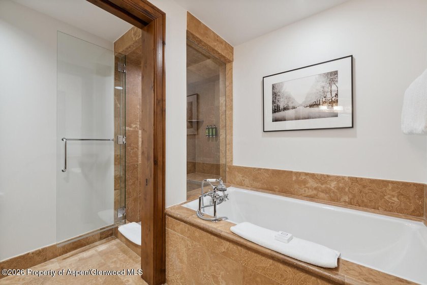 Great opportunity to own a fractional interest with fixed prime - photo 21