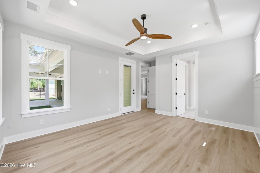 The Aruba III is a single-level home offering 4 bedrooms, 3 full - photo 22