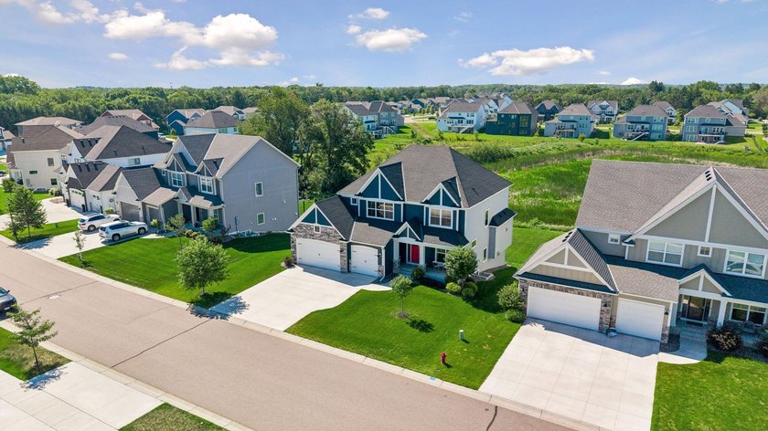 Nestled in one of Champlin's most sought-after neighborhoods - photo 3