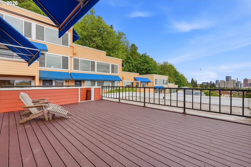 Enjoy elevated Portland living from this light-filled Abitare - photo 21