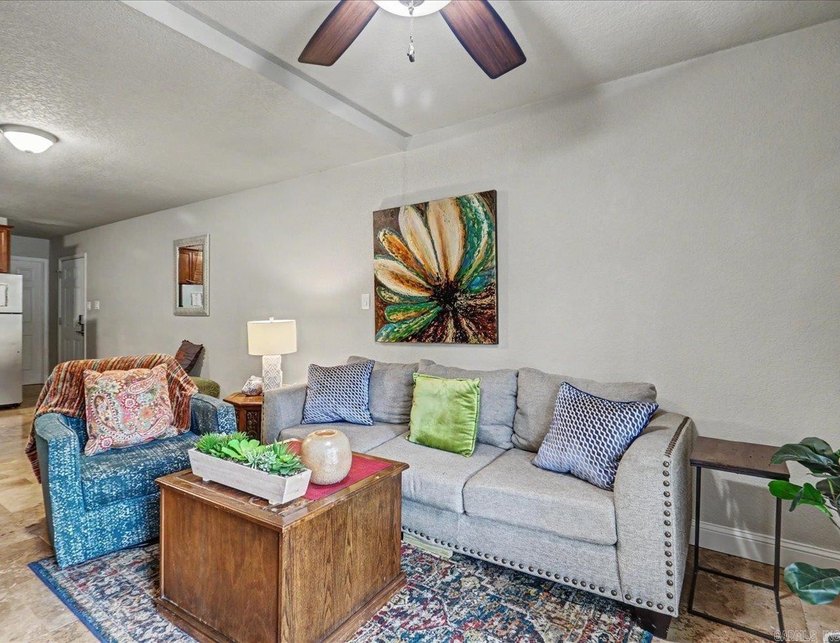 Turnkey Lakefront Condo on Lake Hamilton - Fully Furnished &amp; - photo 4