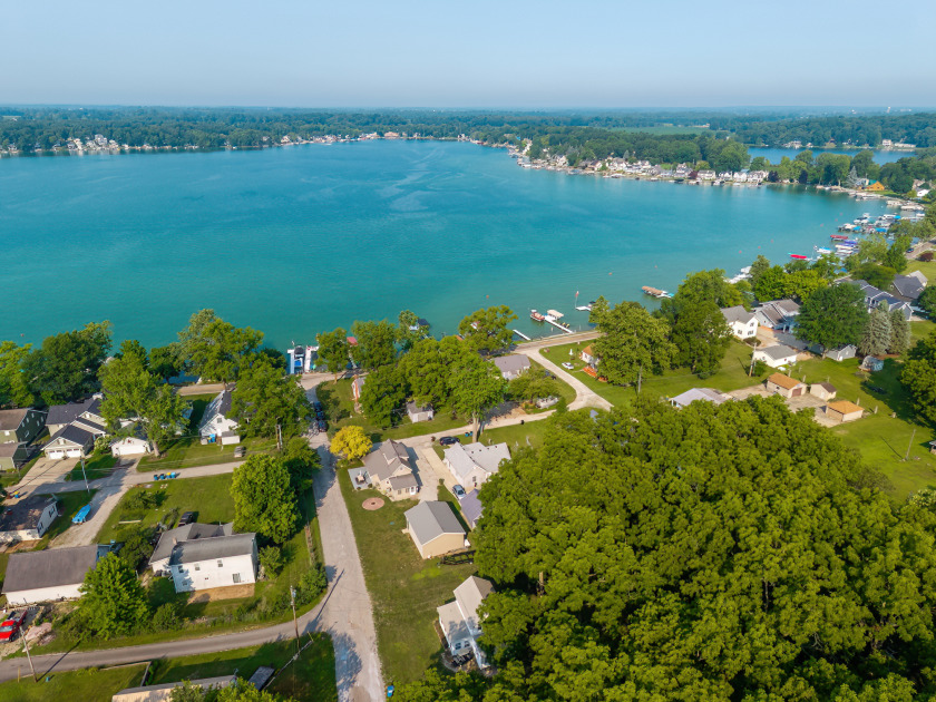 Lake Gage Water Access &amp; Dock - photo 16