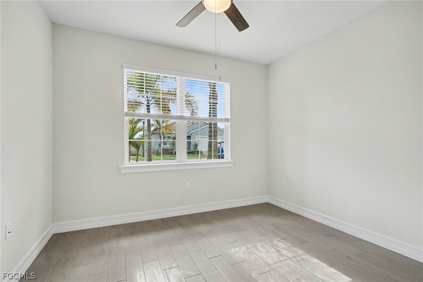 GOLF COURSE VIEWS, A 2.5-CAR TANDEM GARAGE, AND NO CARPET - THIS - photo 22