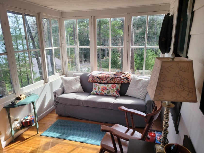 Enjoy stunning water views from this 2-bedroom, 1-bathroom cabin - photo 8