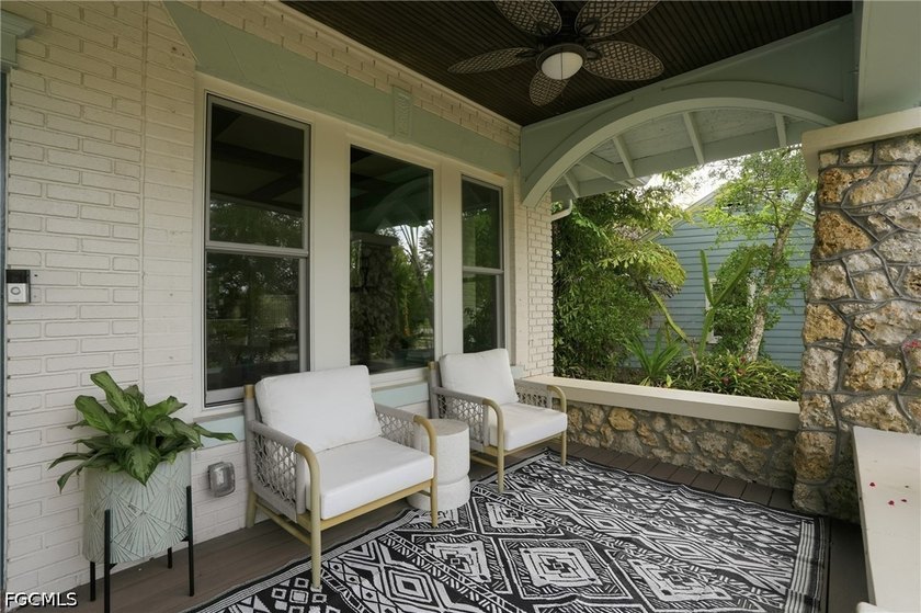 Discover timeless Florida elegance in one of Fort Myers' most - photo 10