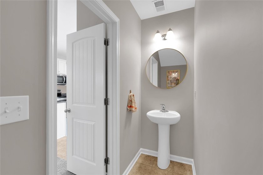 **$5,000 PRICE IMPROVEMENT** Welcome to 132 Adger Road in a - photo 16