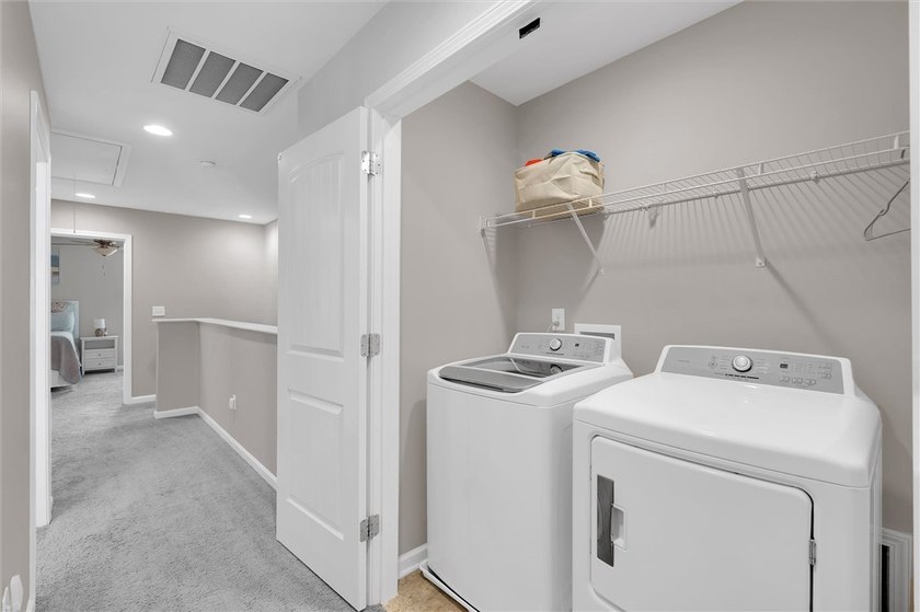 **$5,000 PRICE IMPROVEMENT** Welcome to 132 Adger Road in a - photo 24