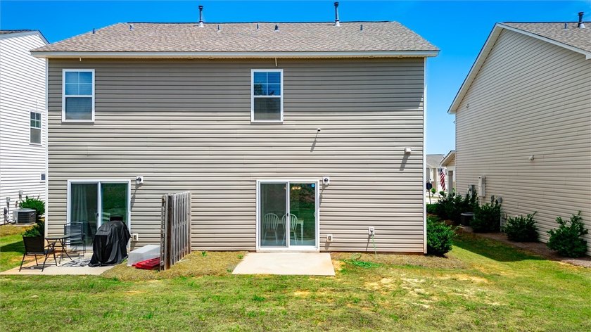 **$5,000 PRICE IMPROVEMENT** Welcome to 132 Adger Road in a - photo 26